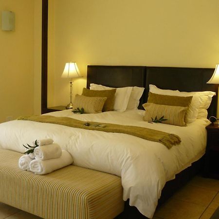 Moon&Sixpence Garden Guest House Muldersdrift Exterior foto