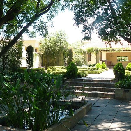Moon&Sixpence Garden Guest House Muldersdrift Exterior foto